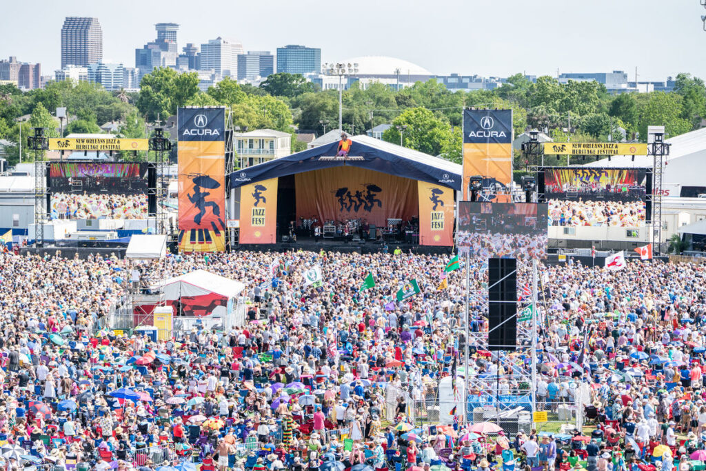 ᐈ 10 найбільших музичних фестивалів у світі - великі музичні концерти - самі великі 2024