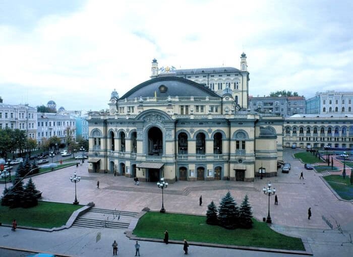 Національна опера України ім. Тараса Шевченка: серце класичного мистецтва в Києві